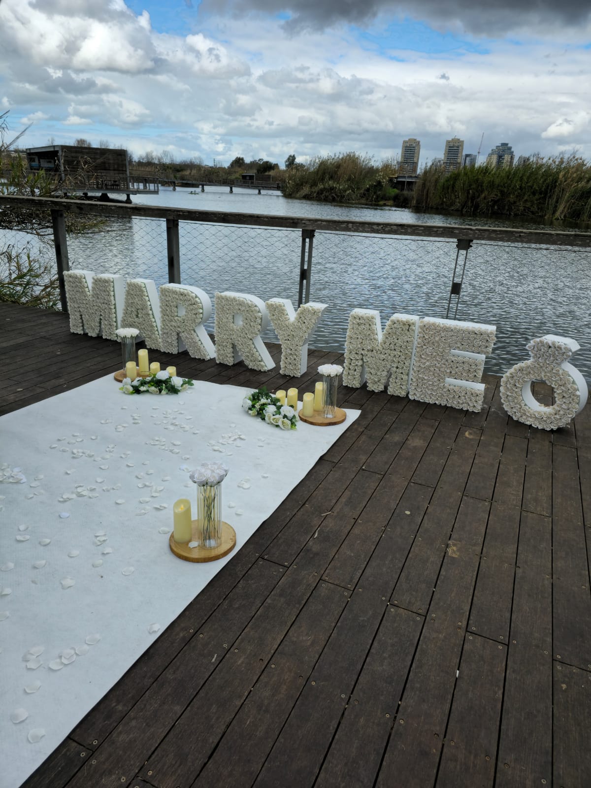 הצעת נישואין בכפר סבא